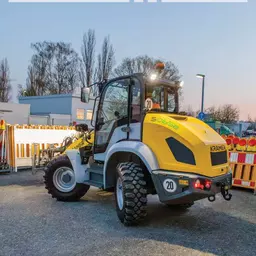 The brochure of the small wheel and telescopic wheel loaders of the 5 series of Kramer.