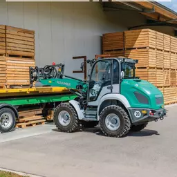 The brochure of the small wheel and telescopic wheel loaders of Kramer. 