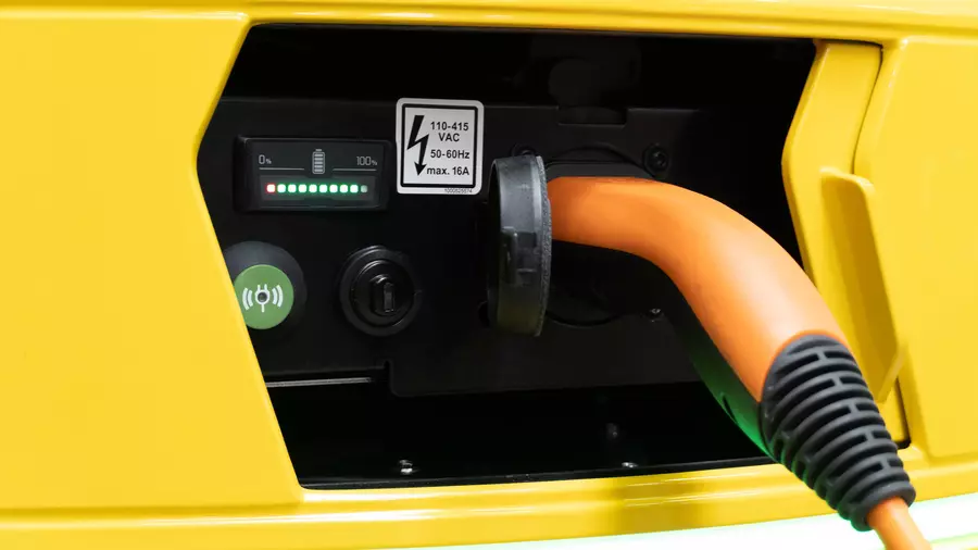 EZ10e Action picture