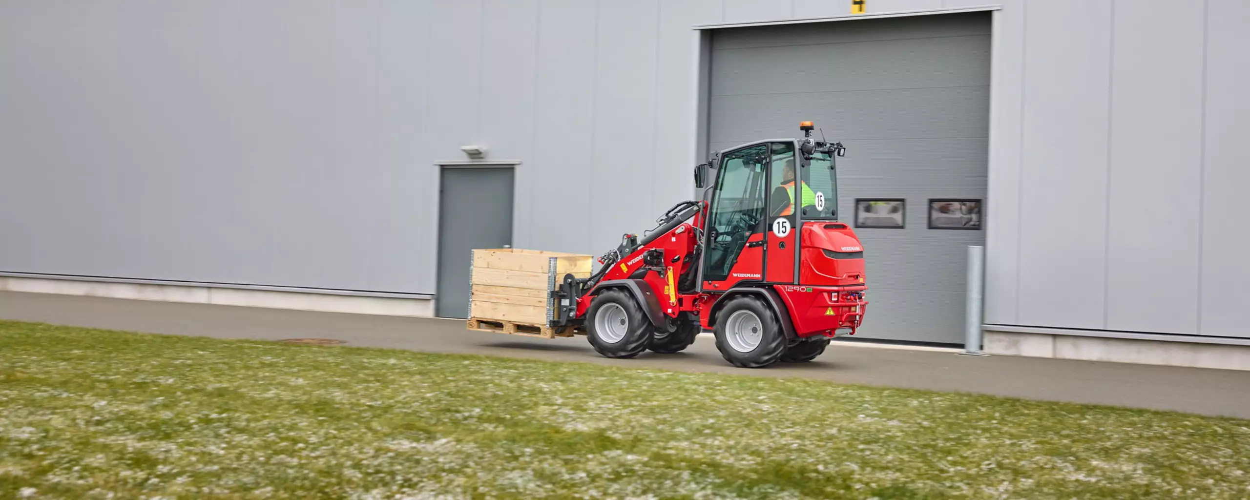 Weidemann Hoftrac 1290e stage Einsatz Bild