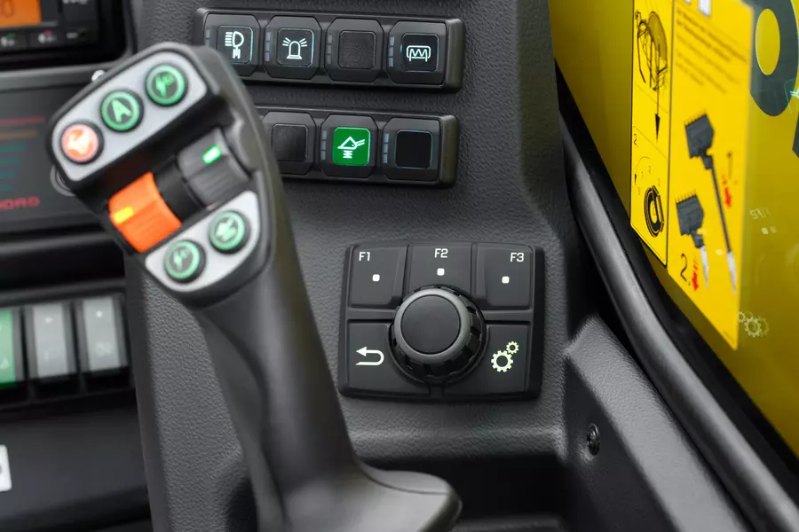 Wacker Neuson Teleskoplader TH625, Joystick, Studio