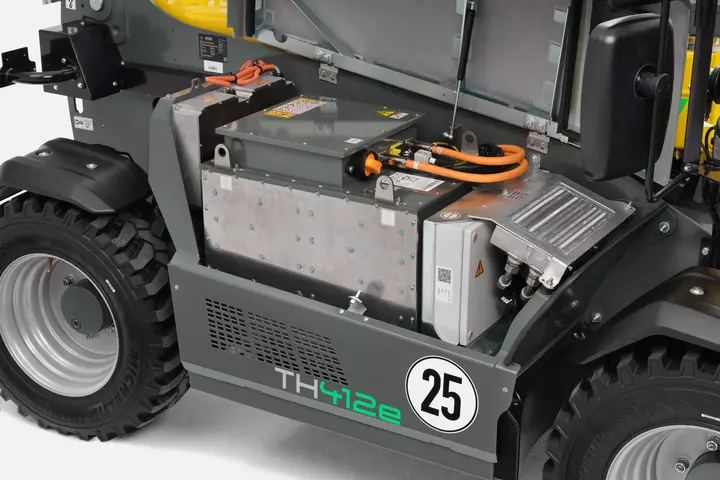 Wacker Neuson Teleskoplader TH412e, Lithium-Ionen Batterie