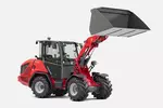 Weidemann wheel loader 2060 cabin with light good bucket, studio