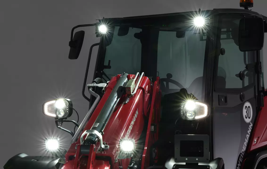Weidemann telescopic wheel loader 2060T, 3060T, 4060T, lightning, studio