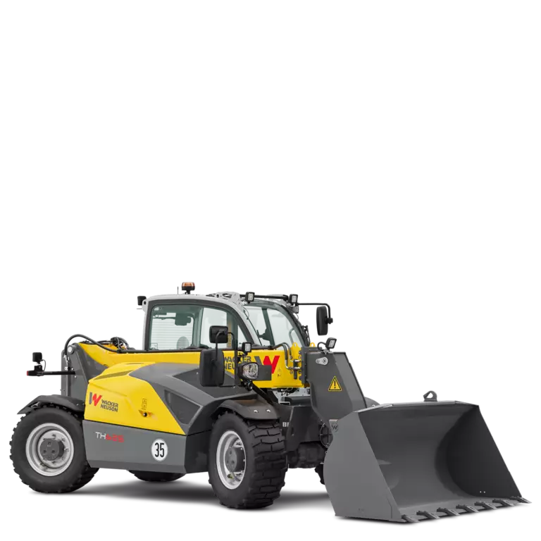 Wacker Neuson Teleskoplader TH625 mit Palettengabel im Studio