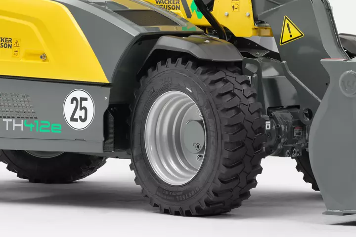 Wacker Neuson Teleskoplader TH412e, Bereifung