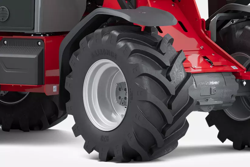 Weidemann Radlader 2060 im Studio, Bereifung