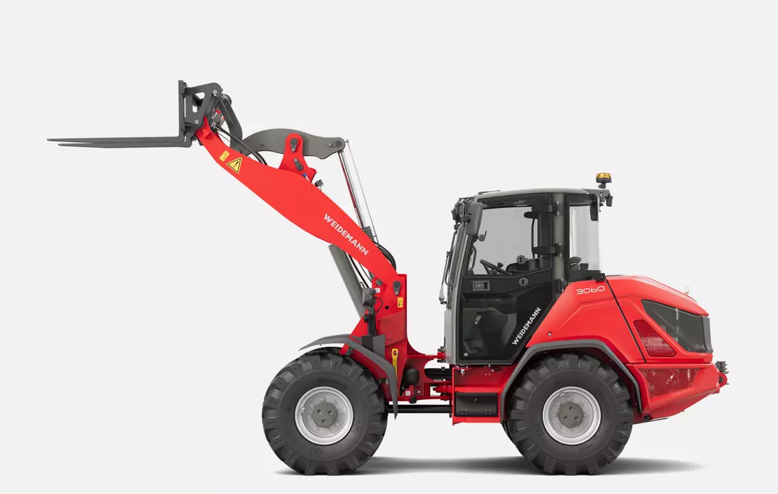 Weidemann Radlader 3060 mit Palettengabel, Studio