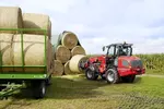 Weidemann telescopic wheel loader 5080T cabin with bale spear, application