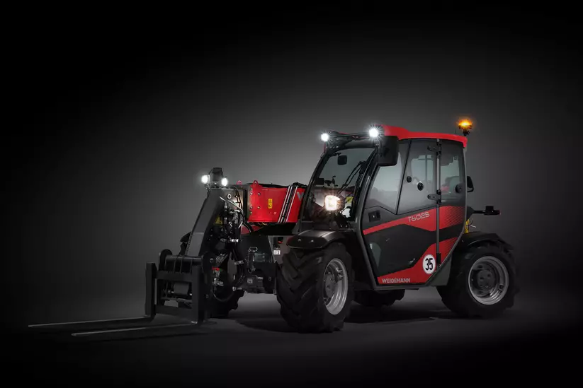 Weidemann Teleskoplader T6025 im Studio, Beleuchtung