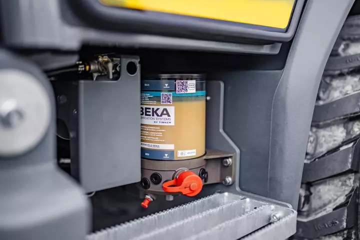 The Kramer wheel loader 5045 has a central lubrication unit.