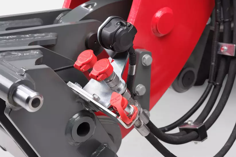 Weidemann  telescopic wheel loader 2060T, 3060T, 4060T in studio, Flat-face hydraulic clutch
