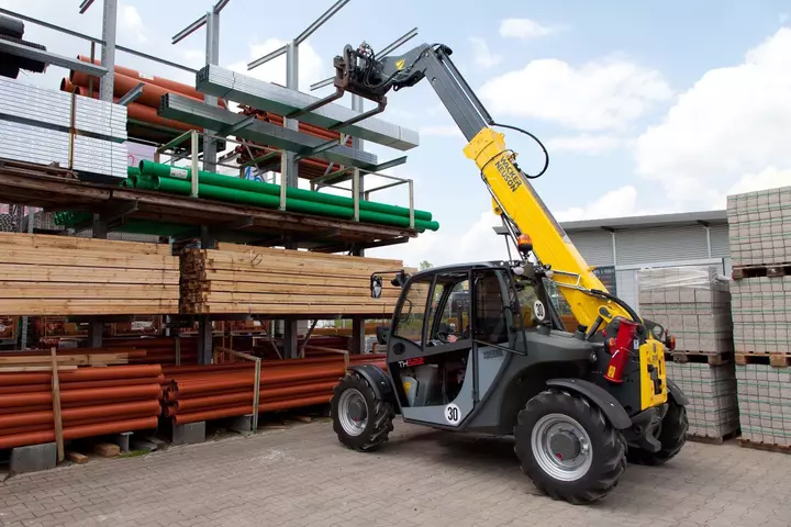 Wacker Neuson telehandler TH522, vls (vertical lift system)