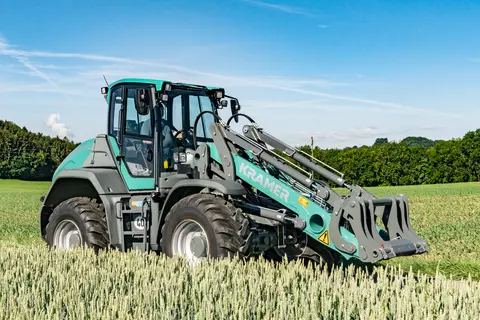 The Kramer wheel loader KL60.8 while working in agriculture. 