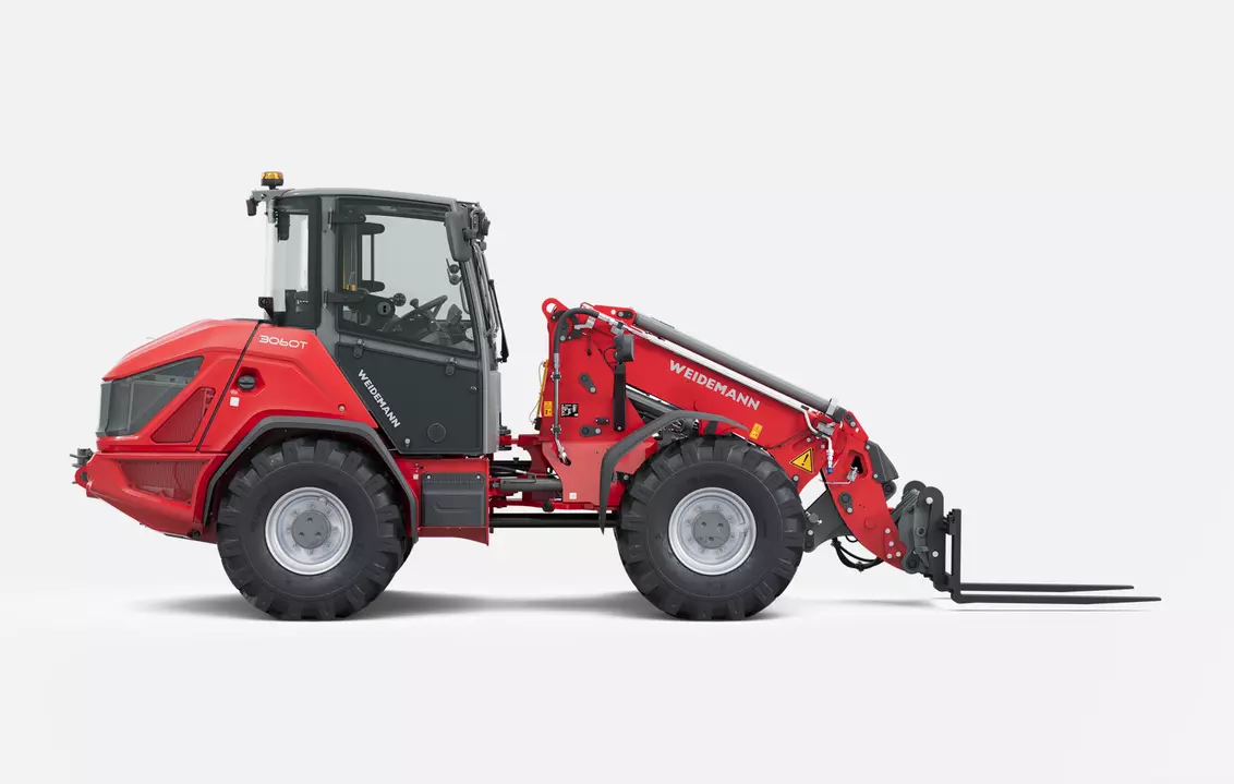 Weidemann telescopic wheel loader 3060T with pallet fork, studio