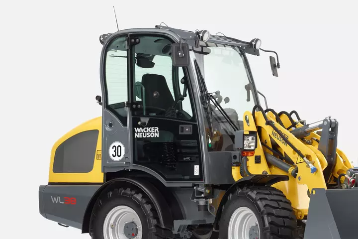 Wacker Neuson wheel loader WL38, equipment