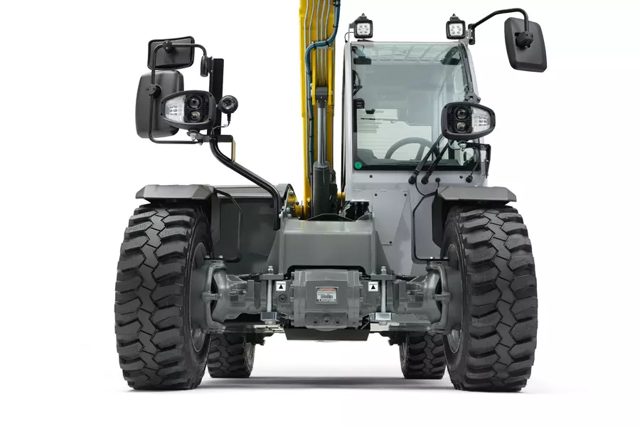 Wacker Neuson telehandler TH412e axle, studio