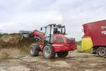 Weidemann telescopic wheel loader 5080T cabin with power grab bucket, application