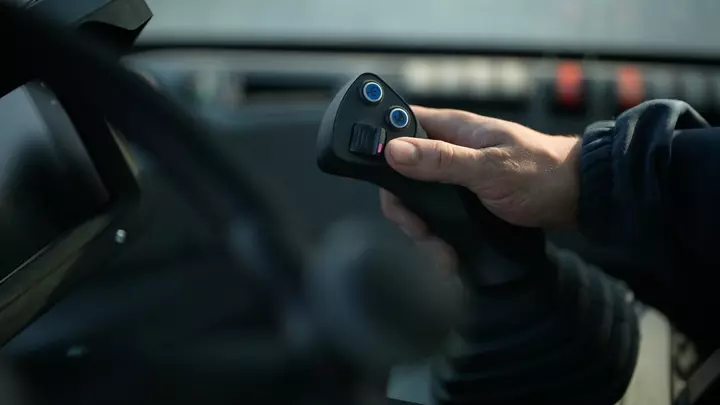 DV100 Joystick