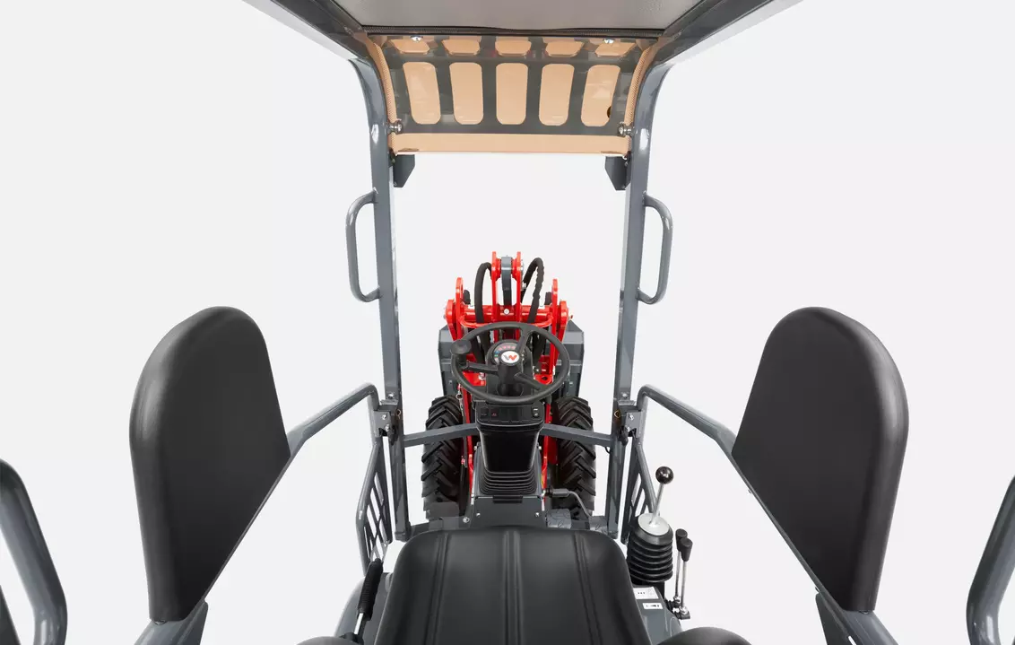 Weidemann Hoftrac 1140 Innenansicht, Studio