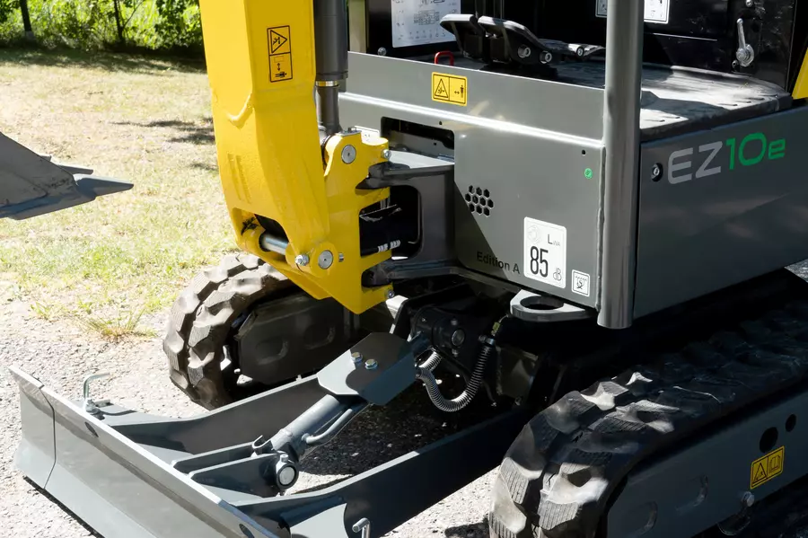 EZ10e Action picture