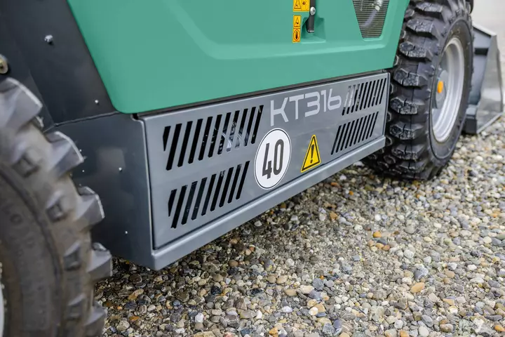 Der Kramer Teleskoplader KT316 hat eine Geschwindigkeit von 40 km/h.