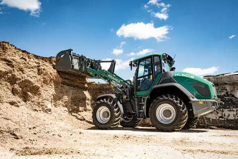The Kramer wheel loader KL60.8 while working in agriculture. 
