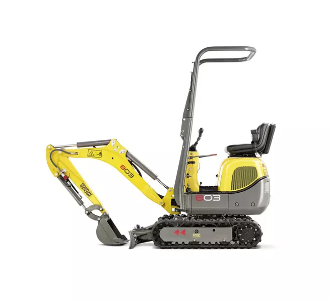Studioaufnahme Minibagger 803