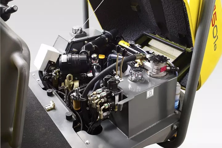 Engine 1501