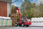 Weidemann attachment Pallet fork, in action trade industry, Wheel loader 2080LPT