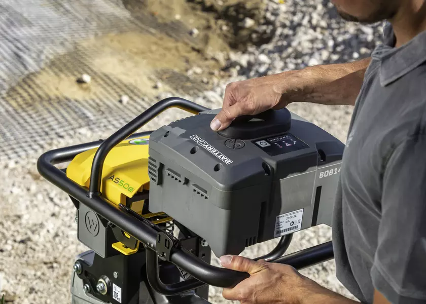 Battery change battery-powered rammers AS50e AS60e