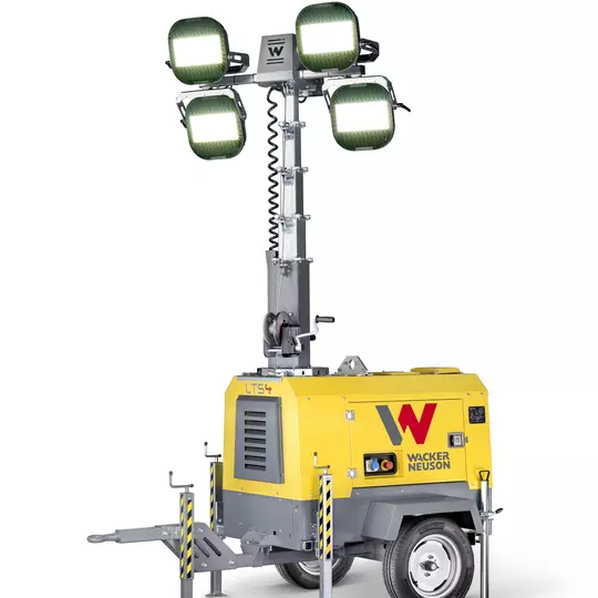 Light Tower: Flood light to illuminate large areas