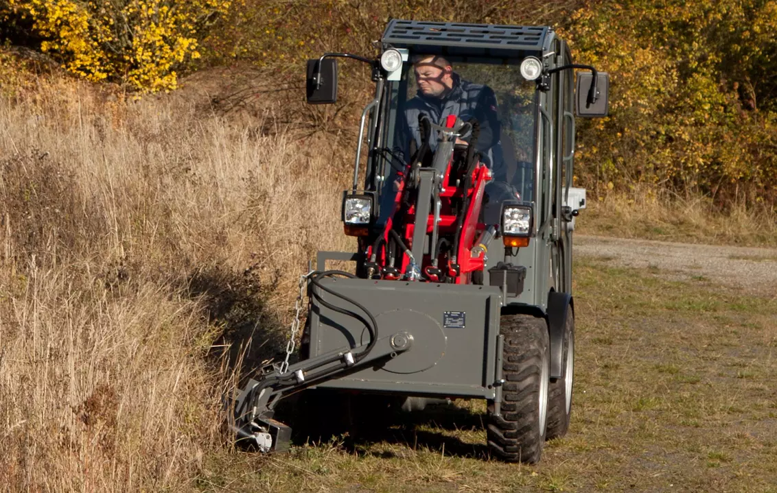 Weidemann Anbaugerät Doppelmessermähwerk, Einsatz 