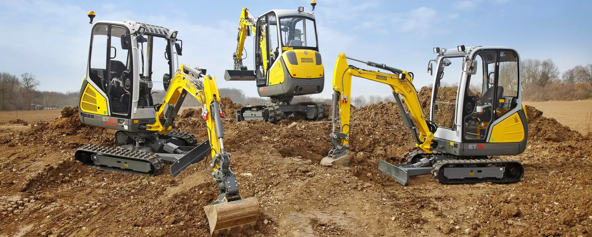 3 excavators ET18, ET20 and  ET24 during excavation work