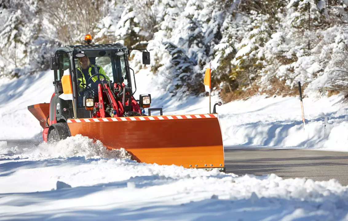 Weidemann Anbaugerät Schneeschild, Einsatz Kommune, Radlader 2080