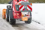 Weidemann attachment Small spreader, in action municipality, Hoftrac 1390