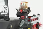 Weidemann telehandler T4512e central lubrication system, studio