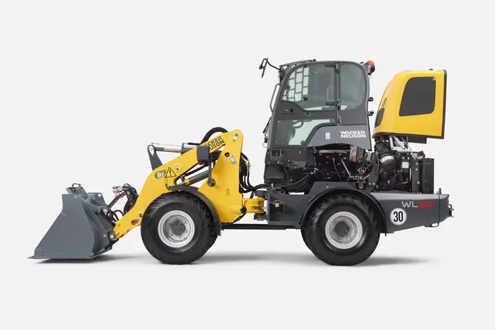 Wacker Neuson wheel loader WL32, Tiltable cabin