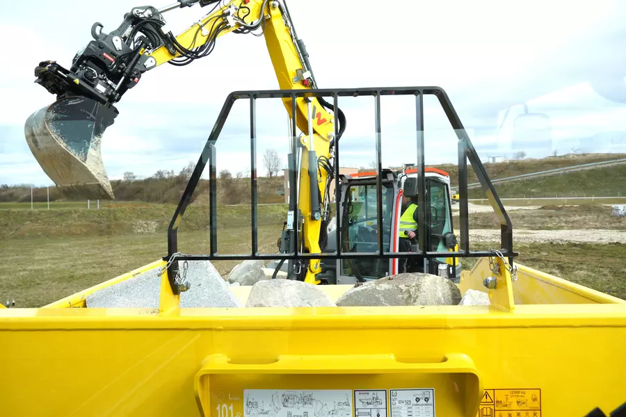 DV125 in action