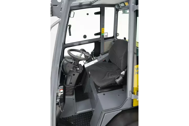 Wacker Neuson wheel loader WL250, Ergonomic workplace