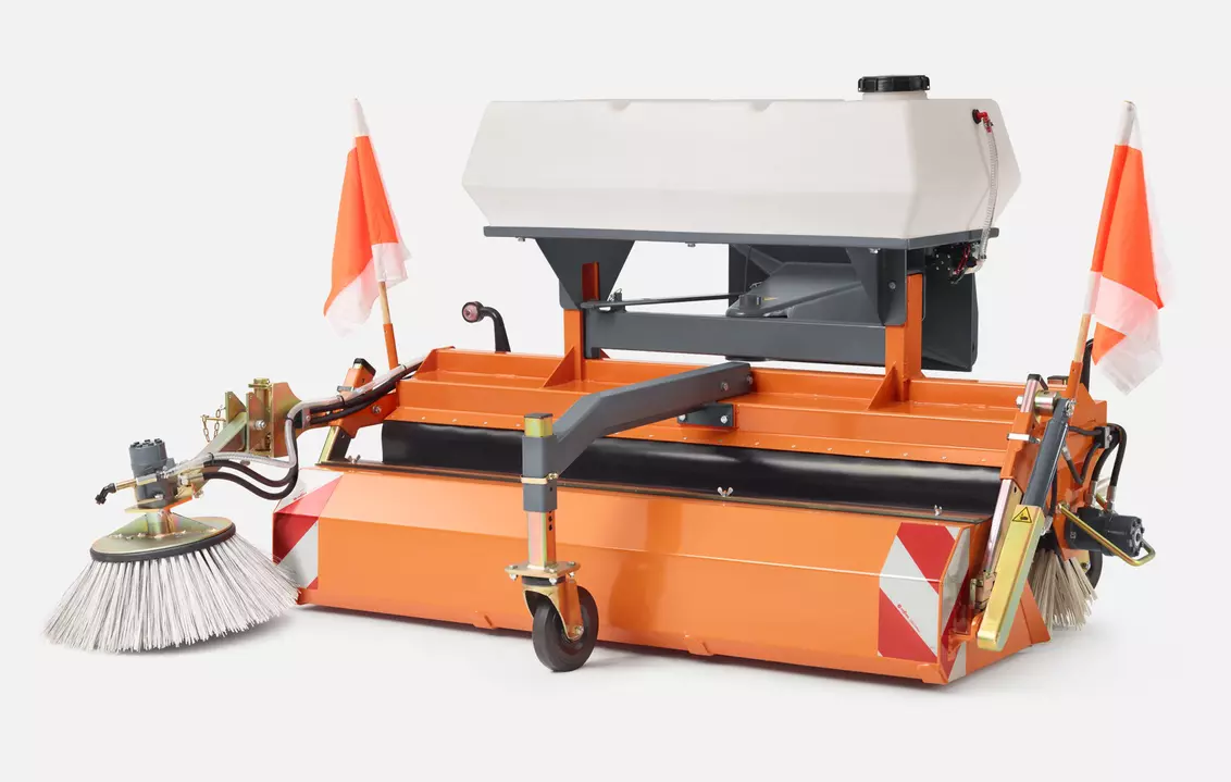 Weidemann attachment Rotary sweeper 25, Studio
