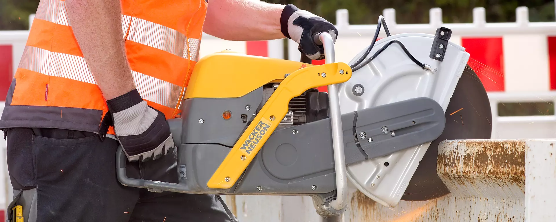 Trennschneider BTS635 im Baustelleneinsatz