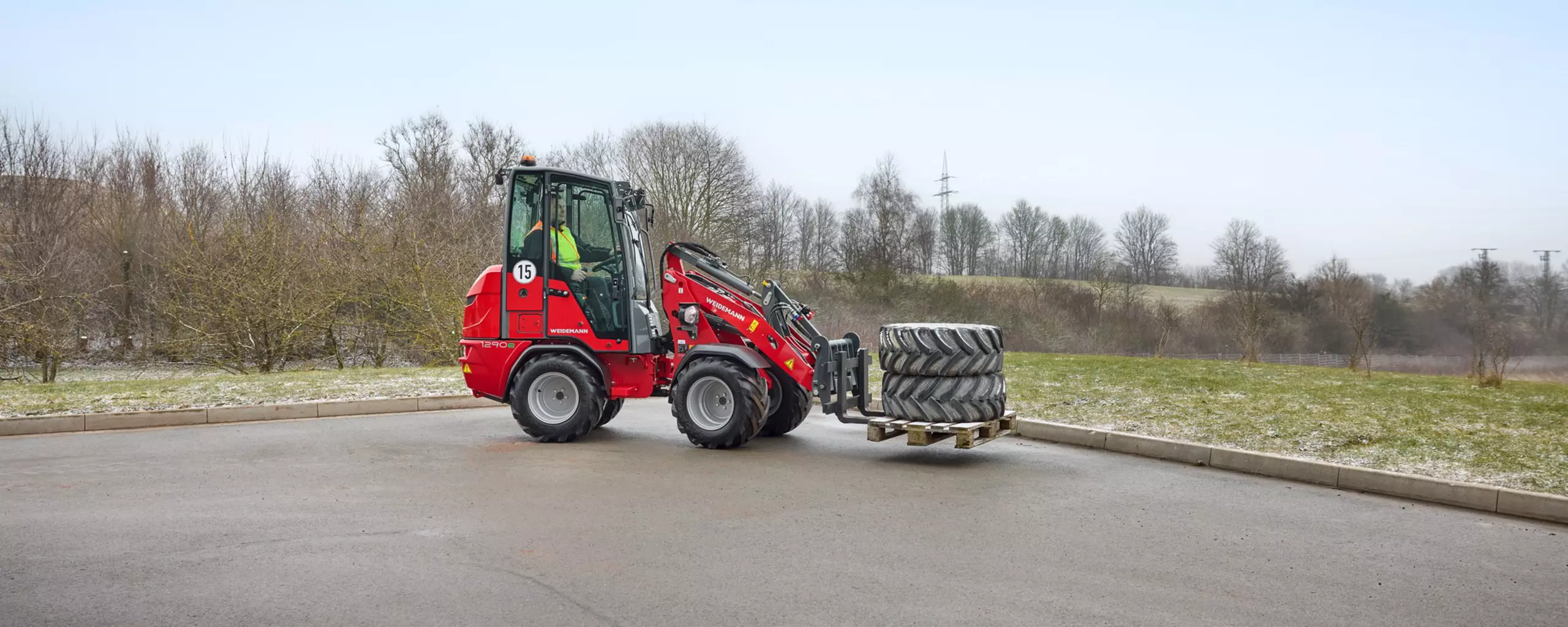 Weidemann Hoftrac 1290e stage Einsatz Bild