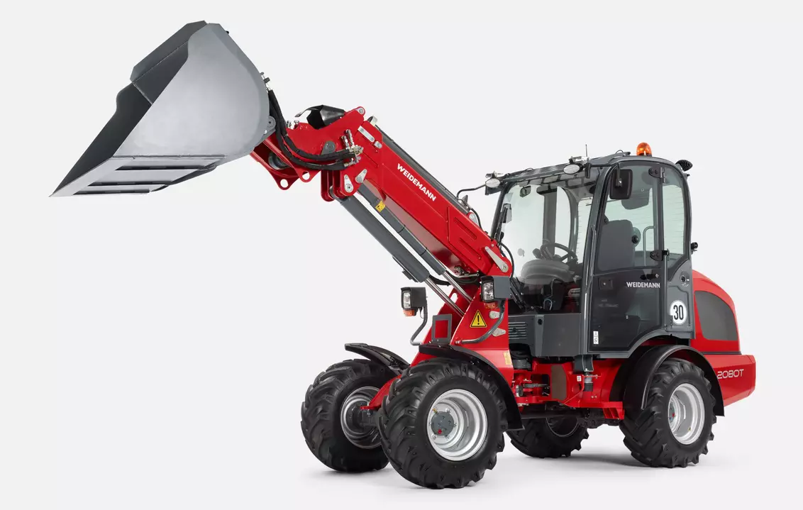 Weidemann telescopic wheel loader 2080T with lightweight bucket, studio
