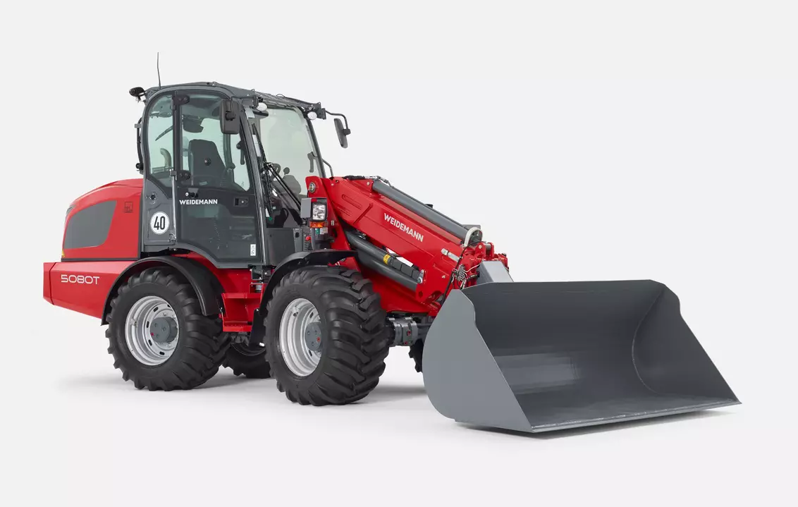 Weidemann telescopic wheel loader 5080T cabin with light material bucket, studio