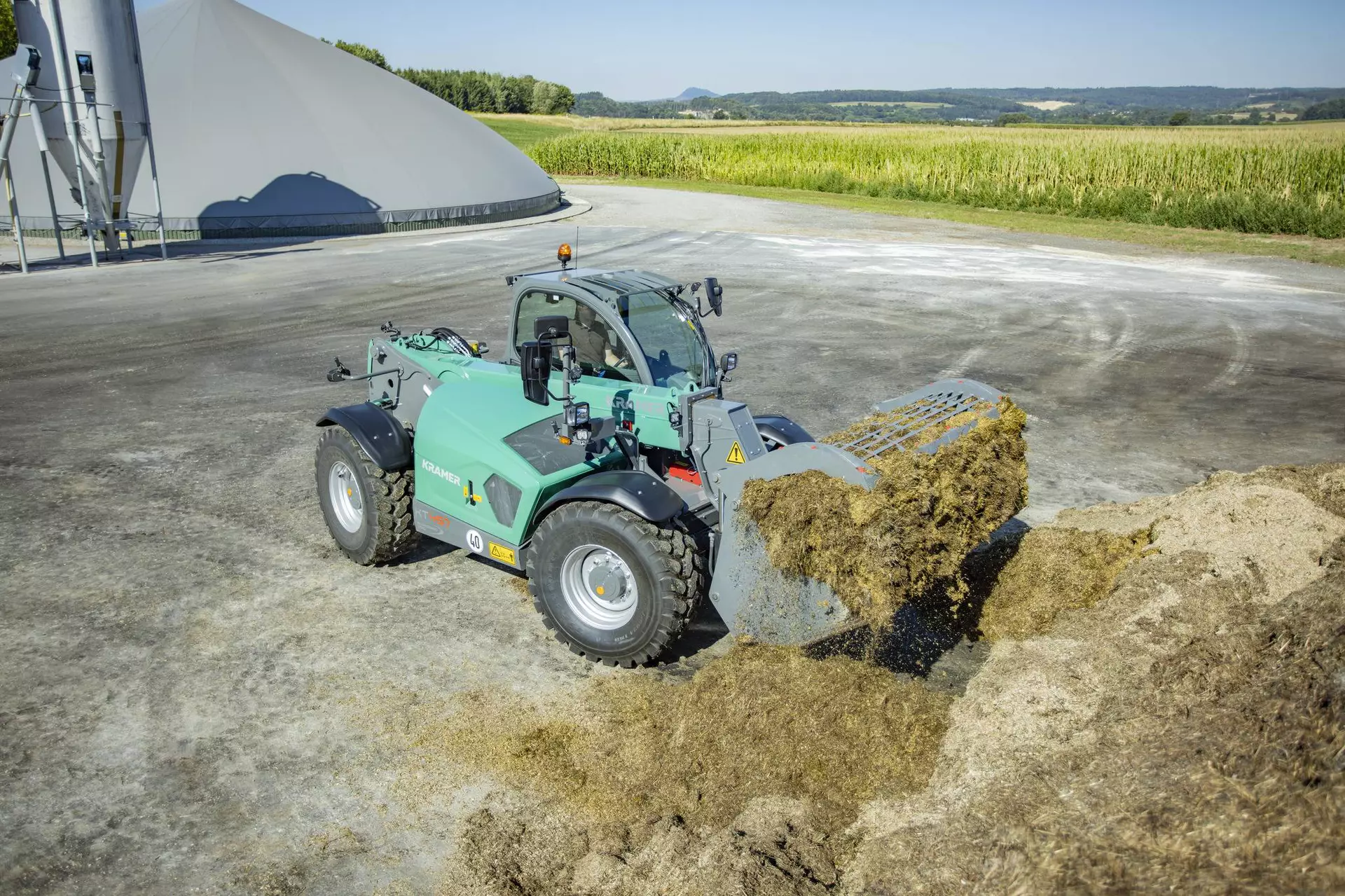 The KT457 in action at a biogas plant.
