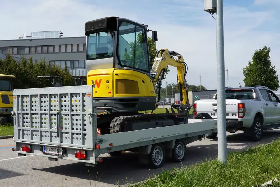 EZ26 trailer transportation