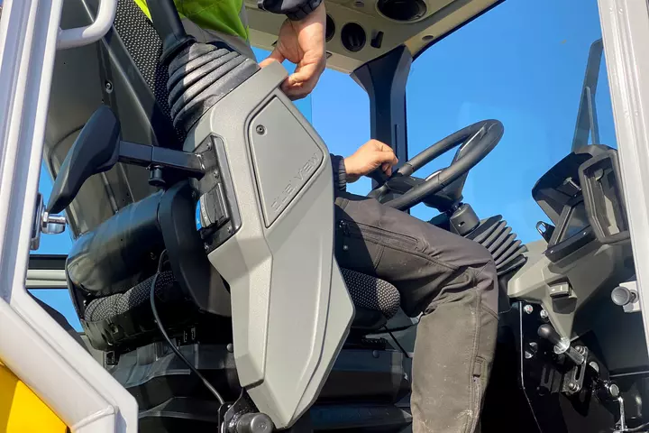 foldable armrest