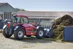 Weidemann telehandler T7042 with power grab bucket, application
