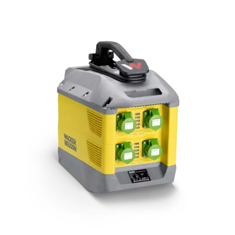 Wacker Neuson portable frequency converter FUH70 studio image.